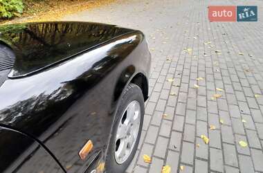 Седан Audi A6 1995 в  фото 17 Седан Audi A6 1995 в