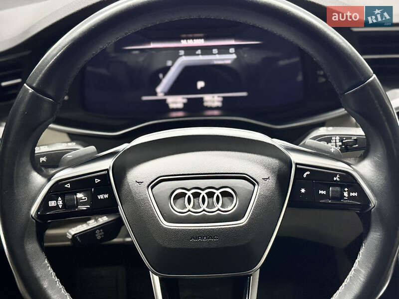 Седан Audi A6 2023 в Киеве