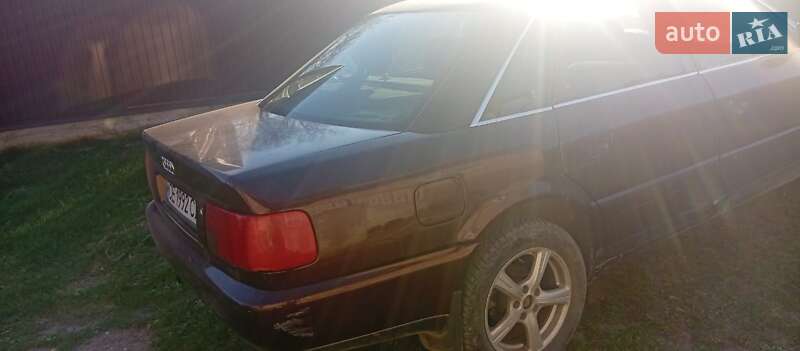 Седан Audi A6 1995 в Черновцах
