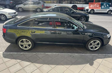 Седан Audi A6 2005 в  Седан Audi A6 2005 в