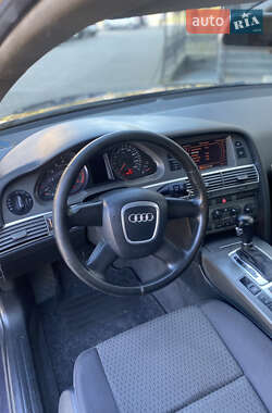 Седан Audi A6 2005 в  фото 23 Седан Audi A6 2005 в