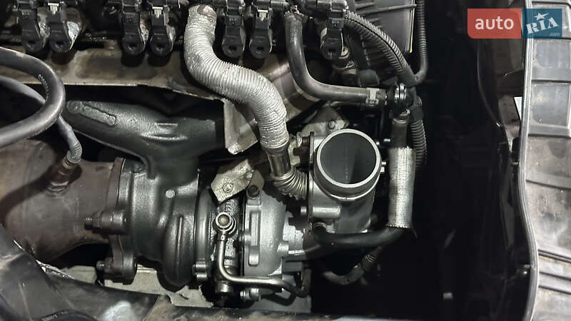 Седан Audi A6 2013 в Чернівцях