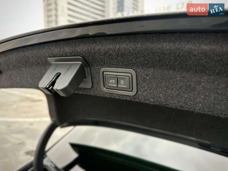 Седан Audi A6 2025 в Києві