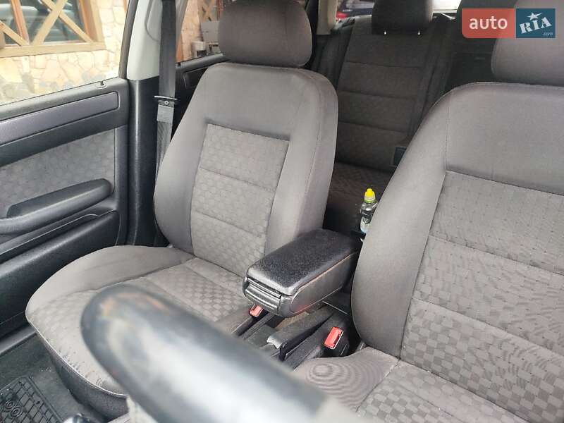 Универсал Audi A6 2004 в Луцке