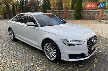 Седан Audi A6 2015 в  фото 10 Седан Audi A6 2015 в