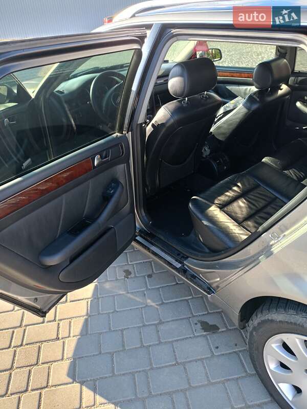 Универсал Audi A6 2002 в Одессе