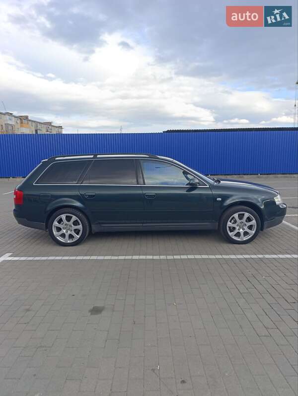 Универсал Audi A6 2002 в Калуше