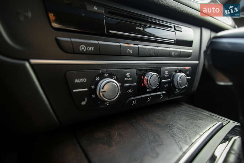 Седан Audi A6 2015 в Львове