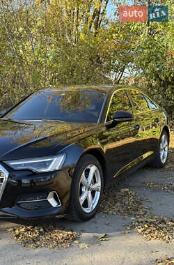 Седан Audi A6 2020 в  фото 3 Седан Audi A6 2020 в