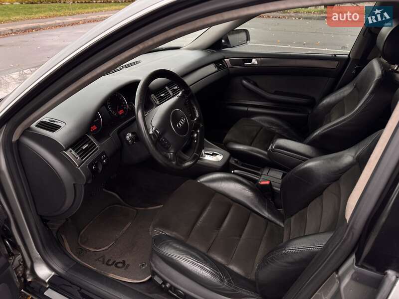 Седан Audi A6 2003 в Бучі