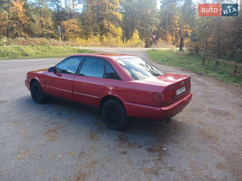 Седан Audi A6 1995 в Великих Мостах