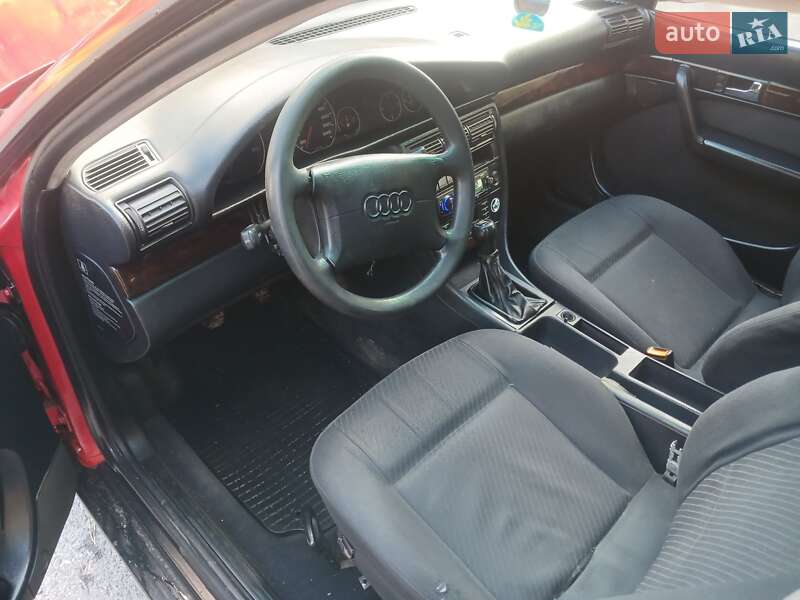 Седан Audi A6 1995 в Великих Мостах