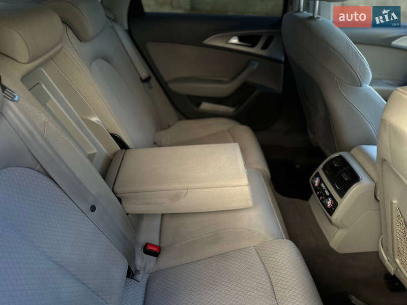 Седан Audi A6 2014 в Самборі