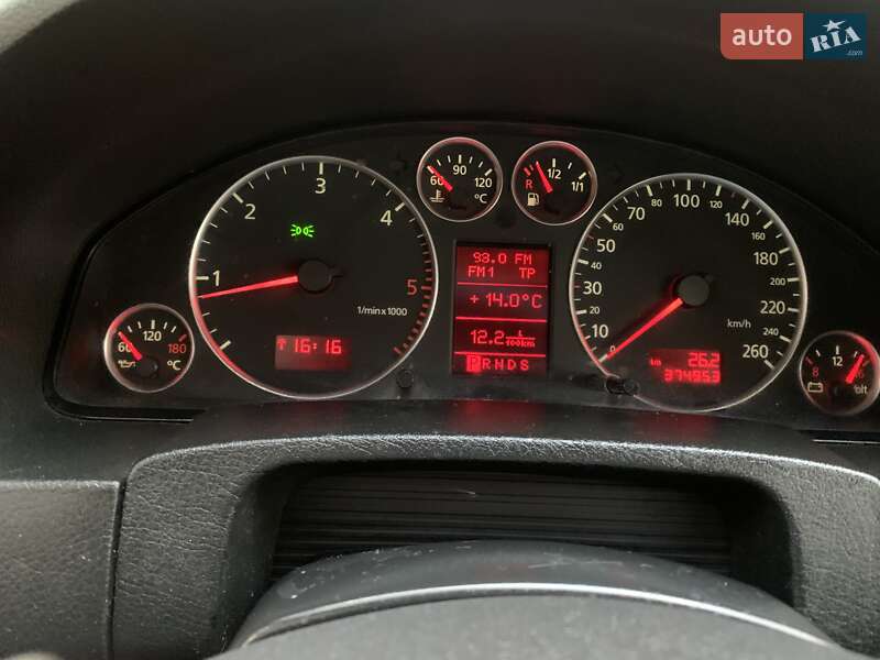 Седан Audi A6 2002 в Кременце