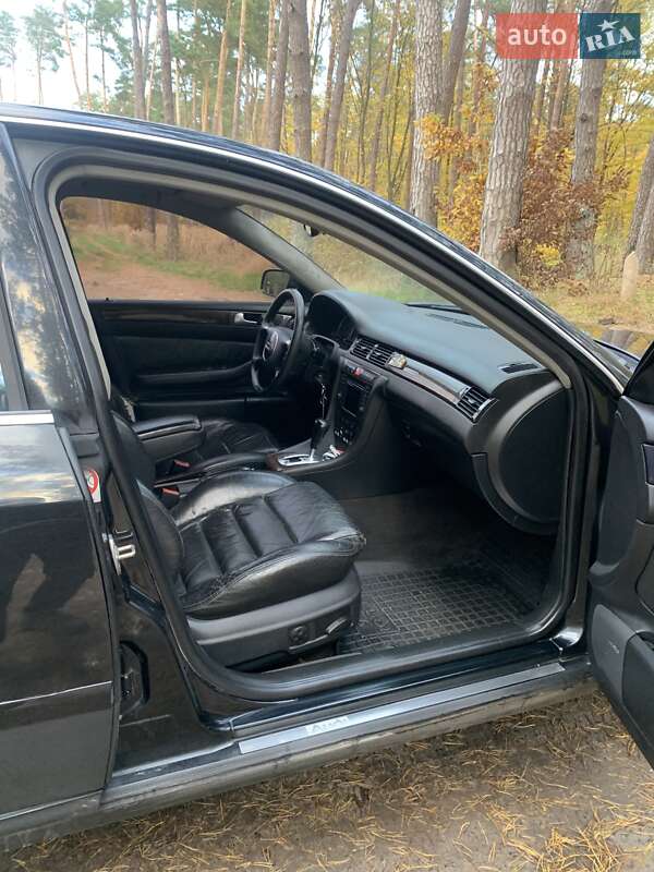 Седан Audi A6 2002 в Кременце