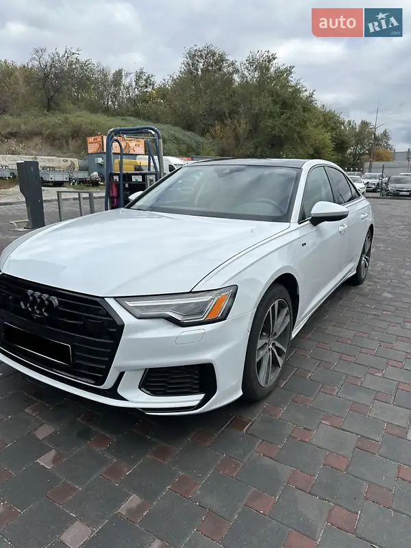 Audi A6 2018 VIN WAUL2AF28KN052114 фото оголошення 11 з 81