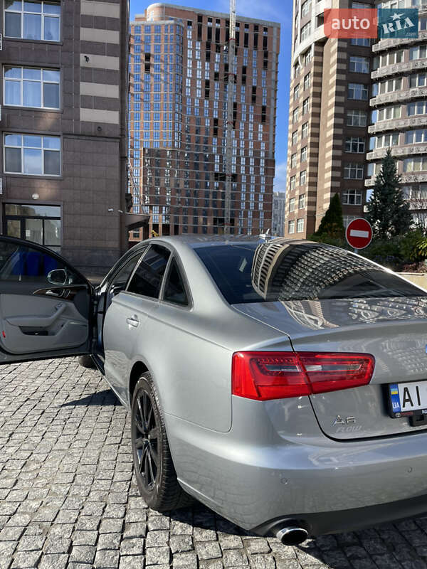 Седан Audi A6 2012 в Киеве