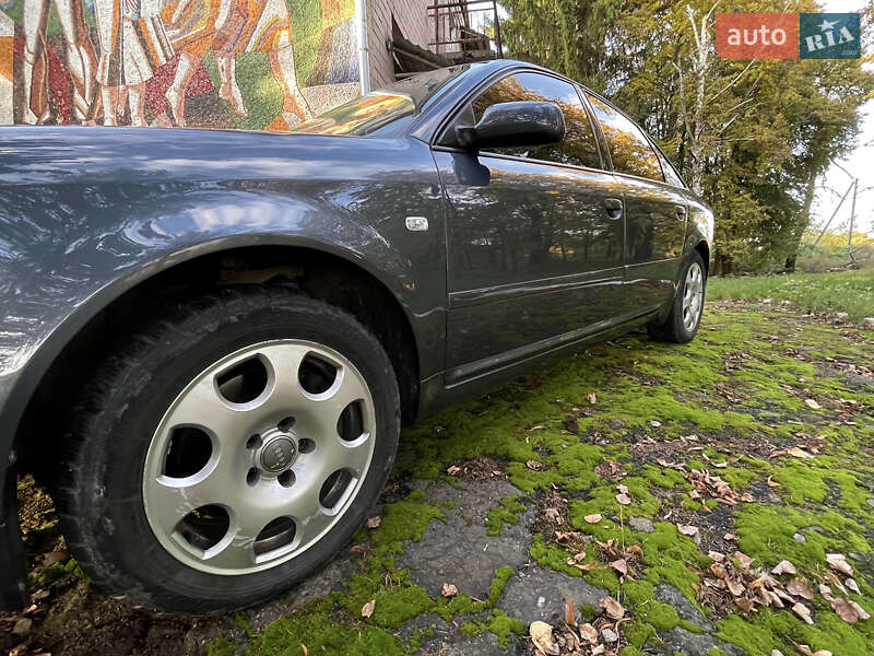 Седан Audi A6 2003 в Бершаді