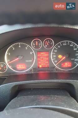 Універсал Audi A6 2002 в  фото 16 Універсал Audi A6 2002 в