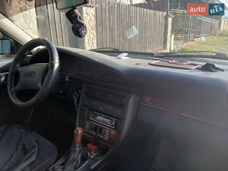 Универсал Audi A6 1994 в Городке фото 2 Универсал Audi A6 1994 в Городке