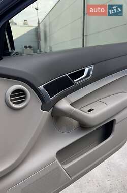 Универсал Audi A6 2011 в Киеве