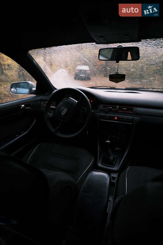 Седан Audi A6 1998 в Старих Петрівцях