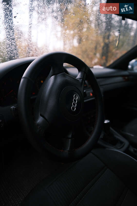 Седан Audi A6 1998 в Старих Петрівцях