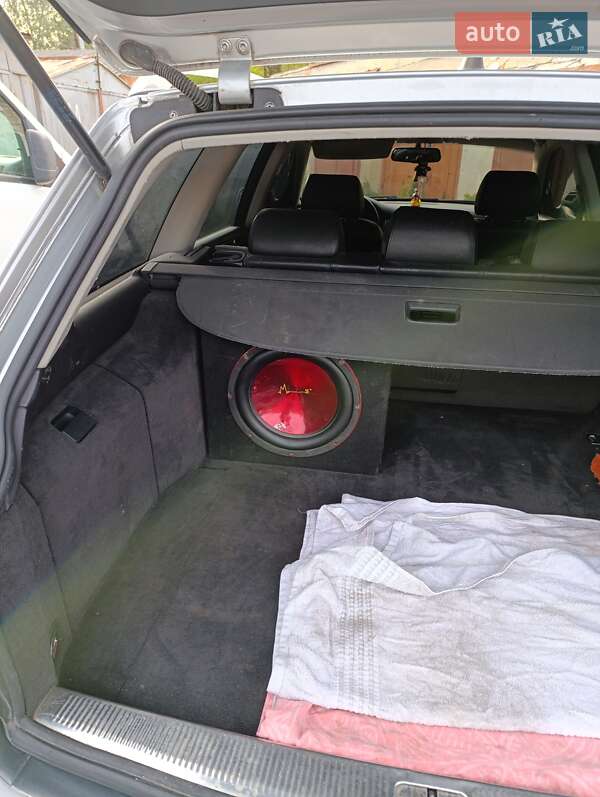 Універсал Audi A6 2004 в Чернівцях