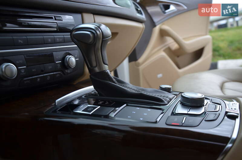 Седан Audi A6 2015 в Дрогобичі