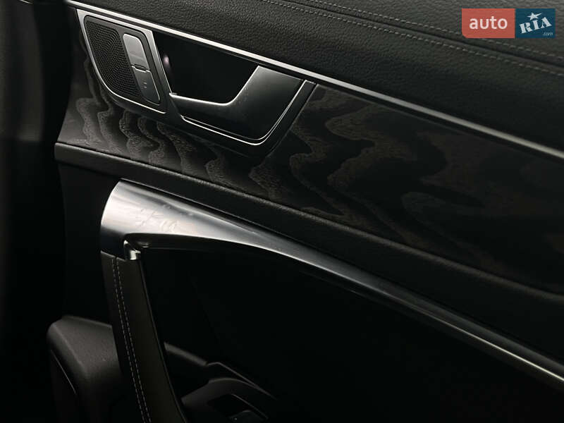 Седан Audi A6 2019 в Одессе