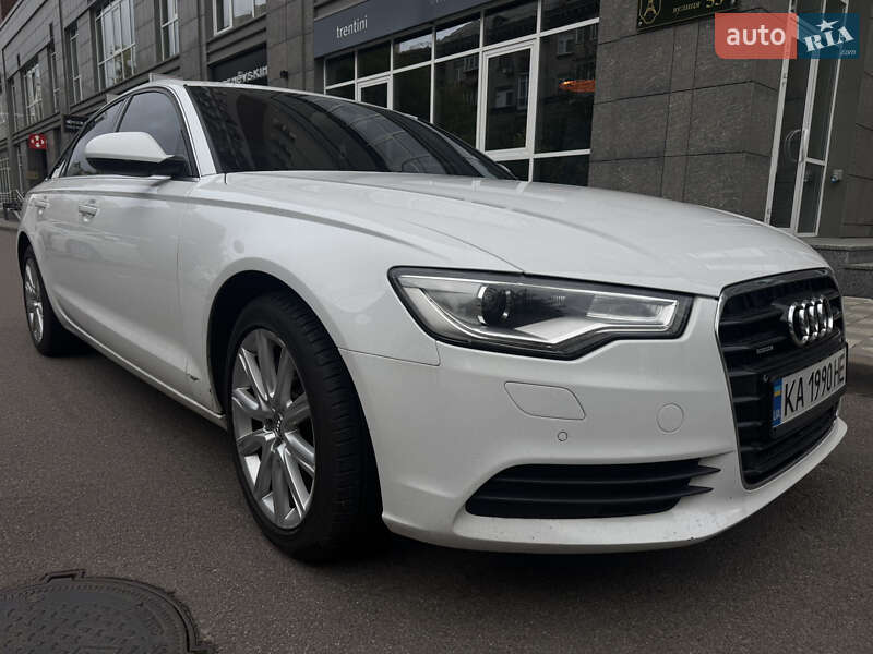 Седан Audi A6 2014 в Киеве