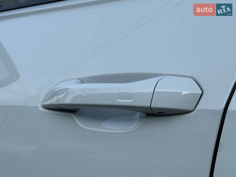 Седан Audi A6 2019 в Киеве