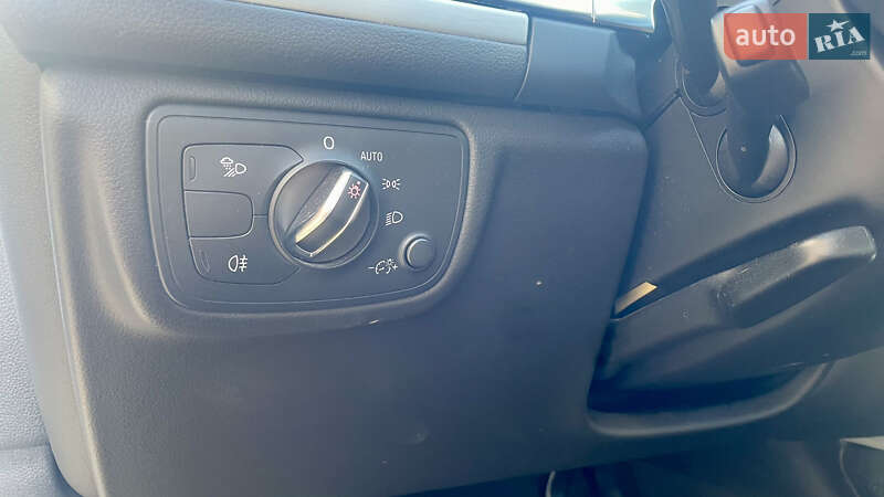 Седан Audi A6 2018 в Ужгороде