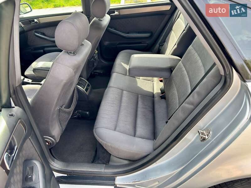 Седан Audi A6 1999 в Рівному