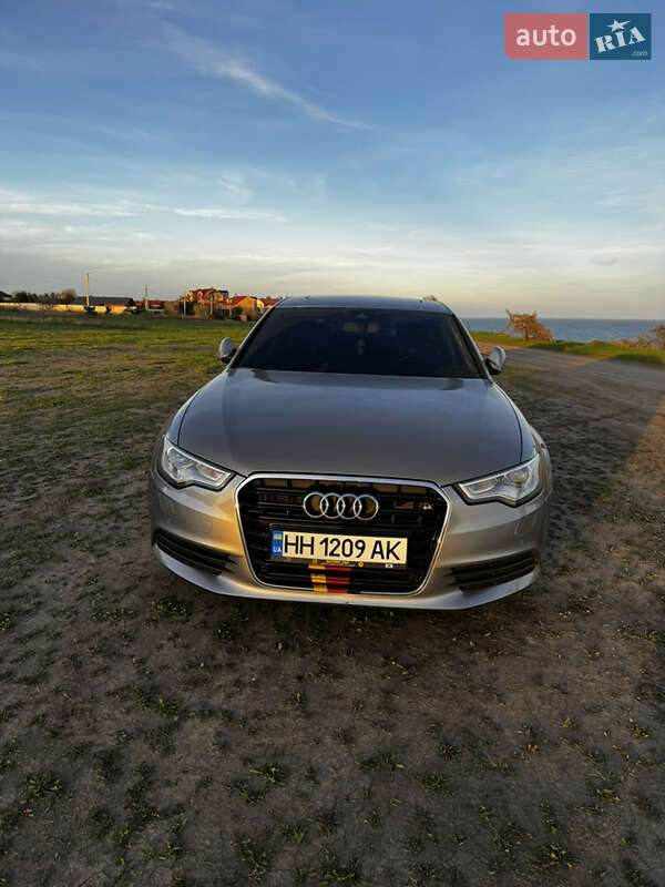 Седан Audi A6 2013 в Черноморске