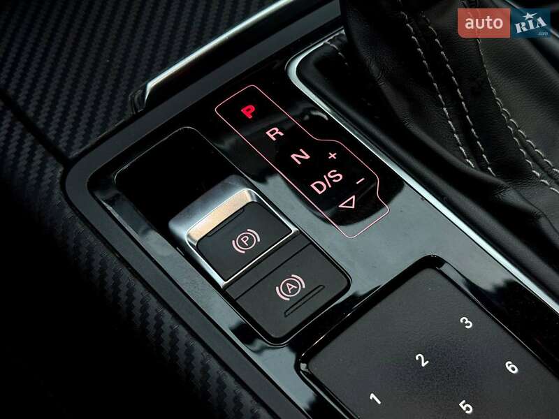 Универсал Audi A6 2016 в Ровно