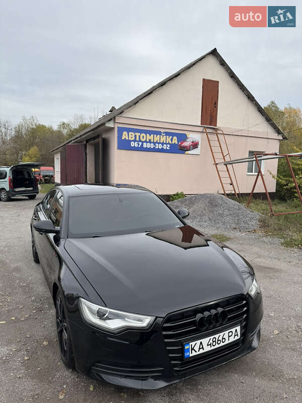 Седан Audi A6 2012 в Киеве