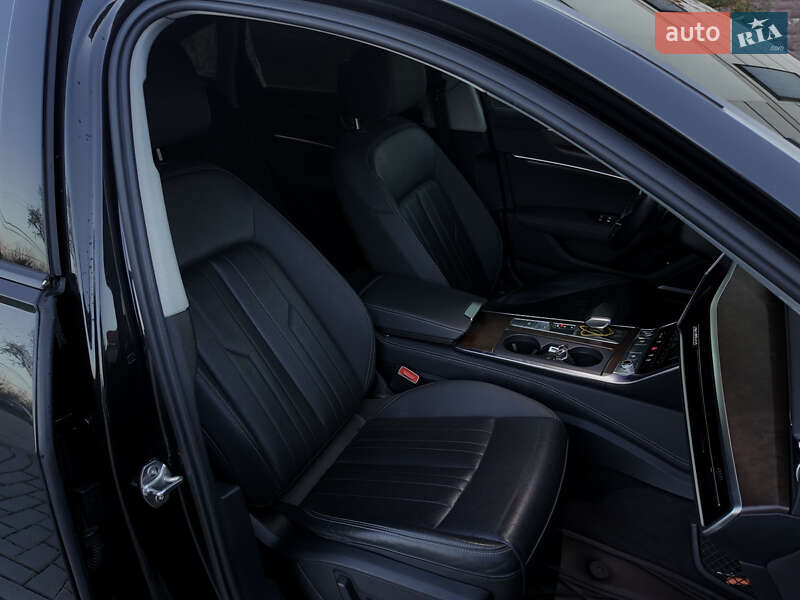 Седан Audi A6 2019 в Золочеве