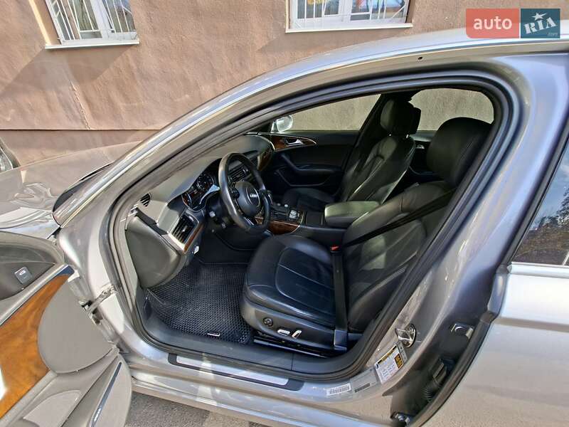 Седан Audi A6 2015 в Рівному