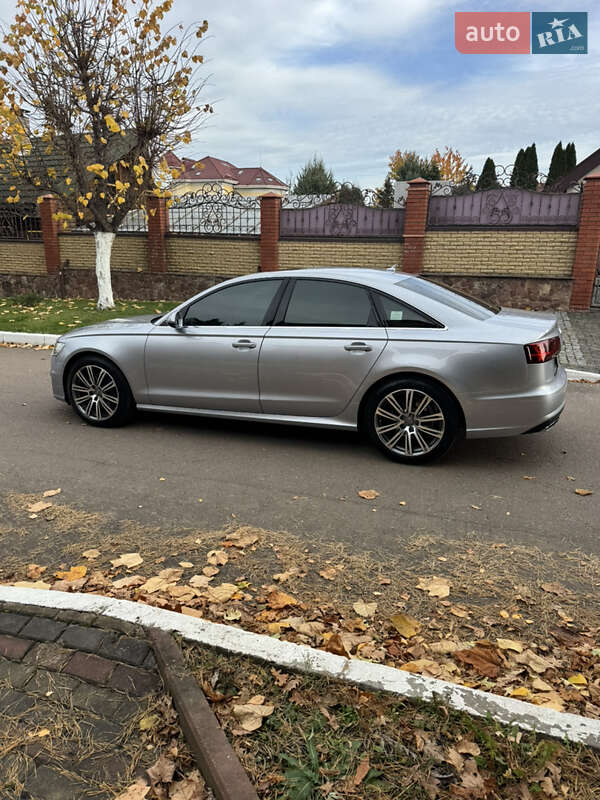 Седан Audi A6 2015 в Ровно