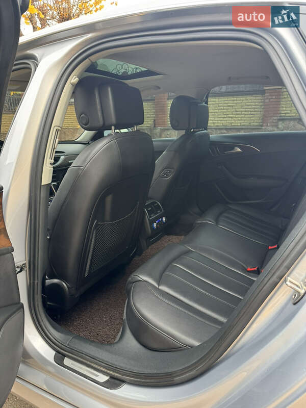 Седан Audi A6 2015 в Ровно