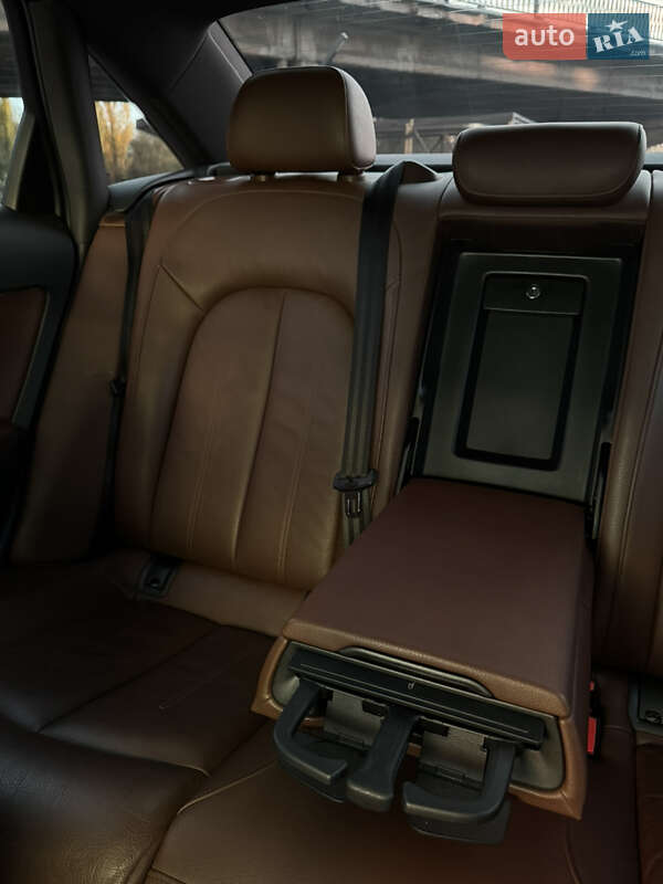 Седан Audi A6 2015 в Рівному