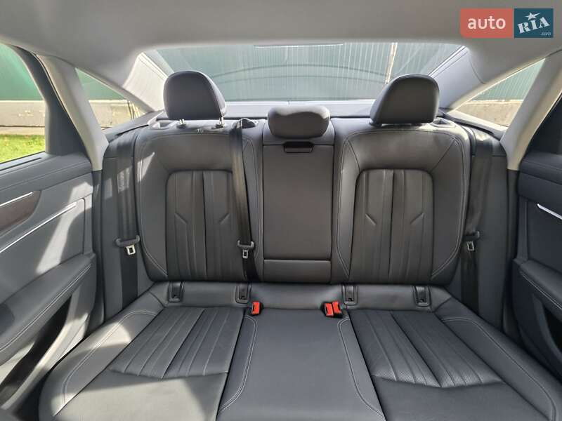 Седан Audi A6 2018 в Софіївській Борщагівці