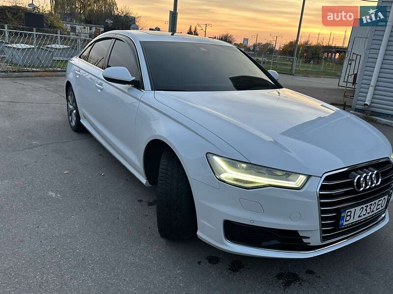 Седан Audi A6 2015 в Миргороде