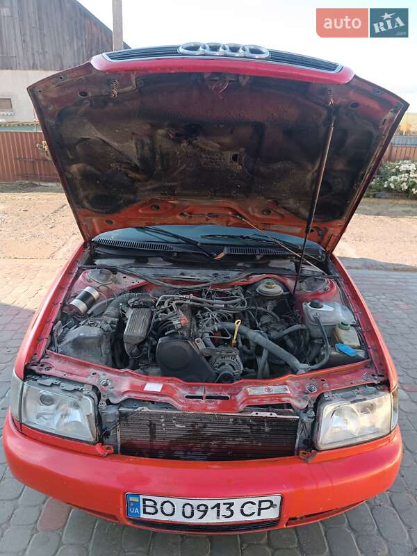 Седан Audi A6 1995 в Сухоставі