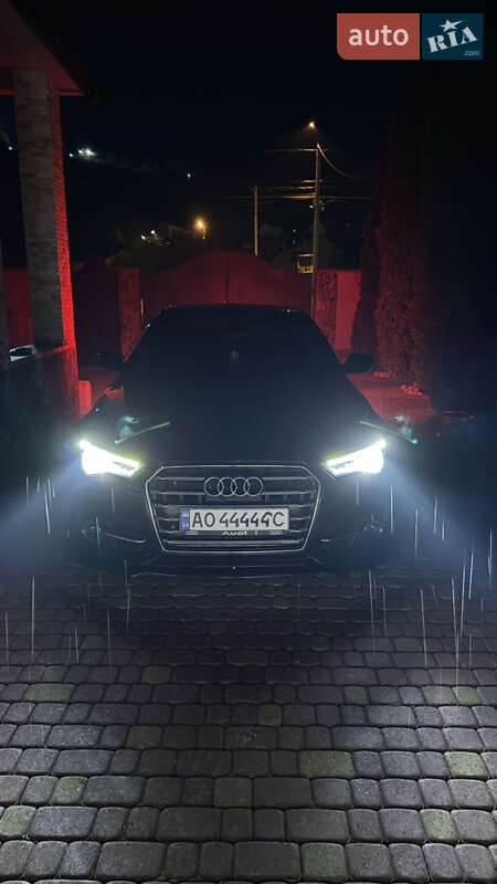 Седан Audi A6 2015 в Виноградові