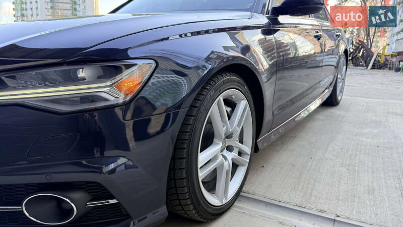 Седан Audi A6 2015 в Киеве