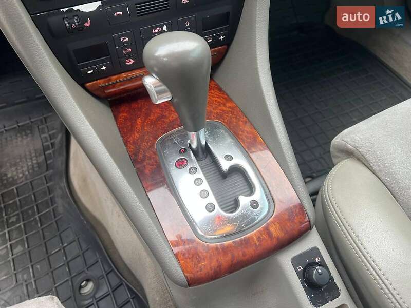 Седан Audi A6 2002 в Львове