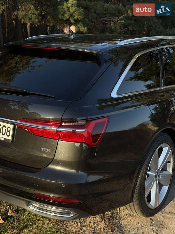 Универсал Audi A6 2019 в Киеве