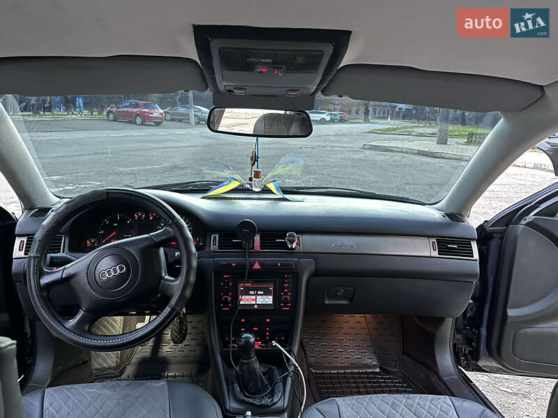 Універсал Audi A6 2001 в Миколаєві